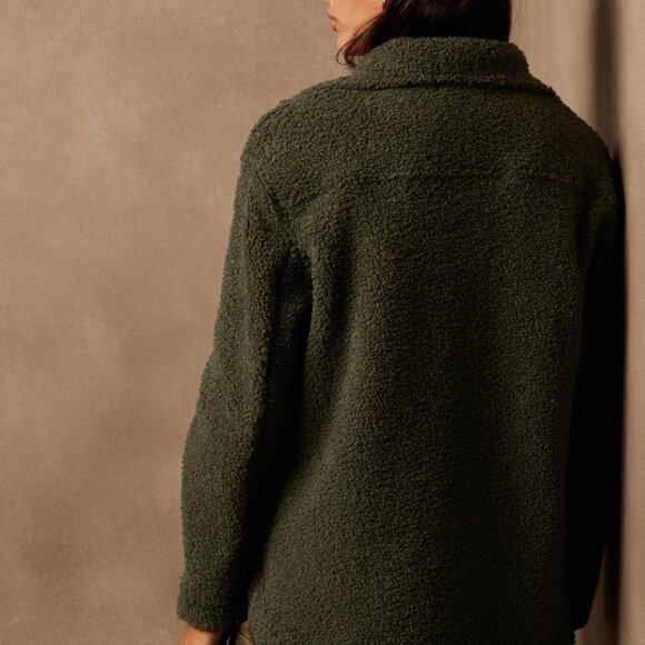 Banana republic soft fuzzy shacket - Picture 2 of 8